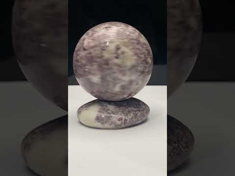 ЛЕПІДОЛІТ Куля 61 мм - натуральний камінь, видео 1
