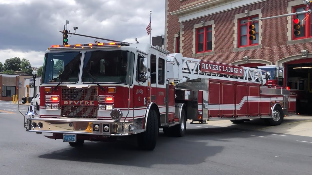 Revere ladder 2 responding to a gas leak YouTube