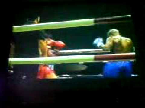 Vince Bailey v patawat Khan Thailand 2003