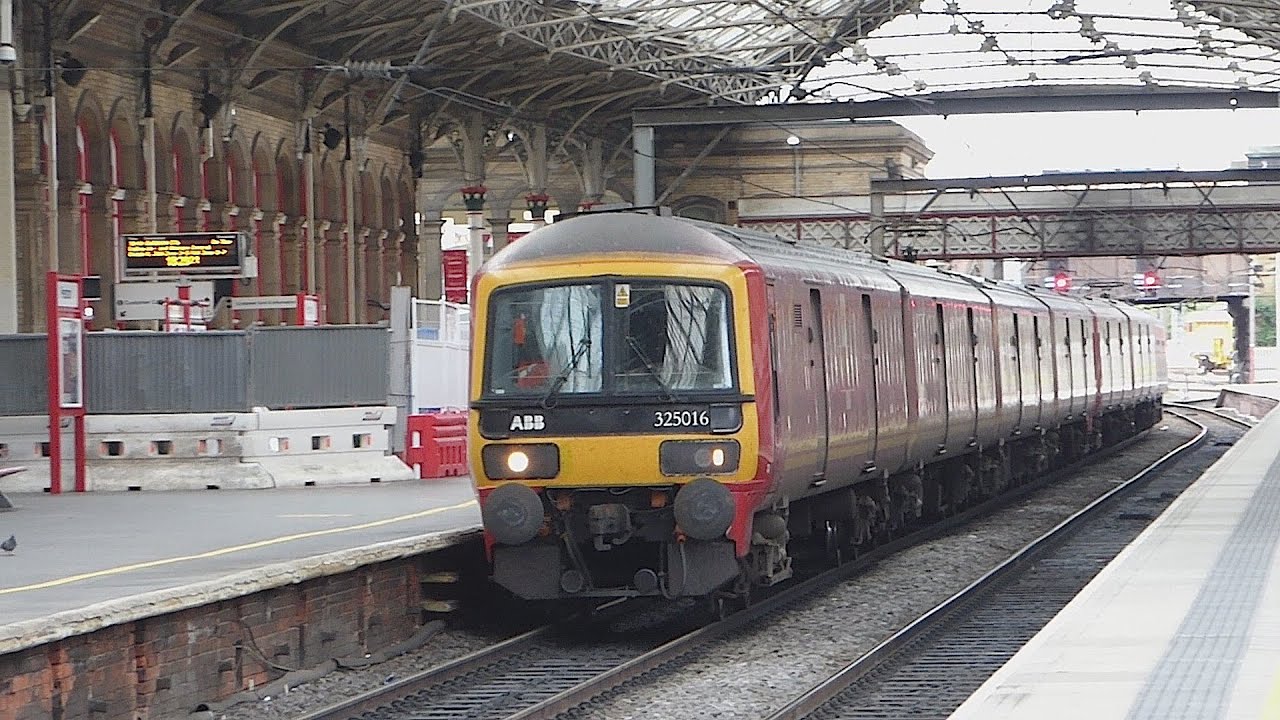 Royal Mail Class 325s Pass Preston 22 8 16 YouTube royal-mail-class-325s-pass-preston-22-8-16-youtube