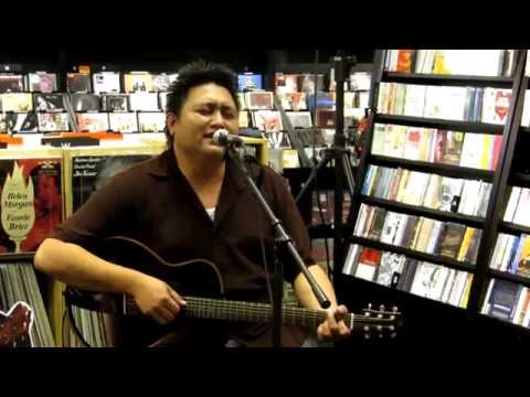 吳昊恩《洄游》敦南誠品 03 歡慶歌舞