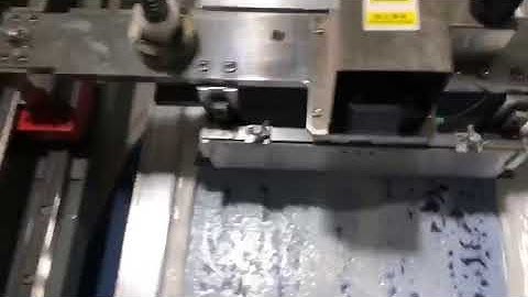 Automatic high efficiency long table digital flat printing machine for clothes,shoes and bags