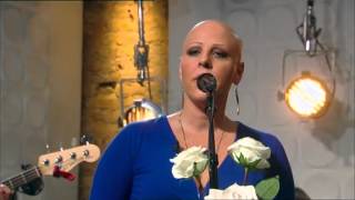 Video thumbnail of "Nell Bryden - Sittin' On The Dock Of The Bay LIVE on Weekend"