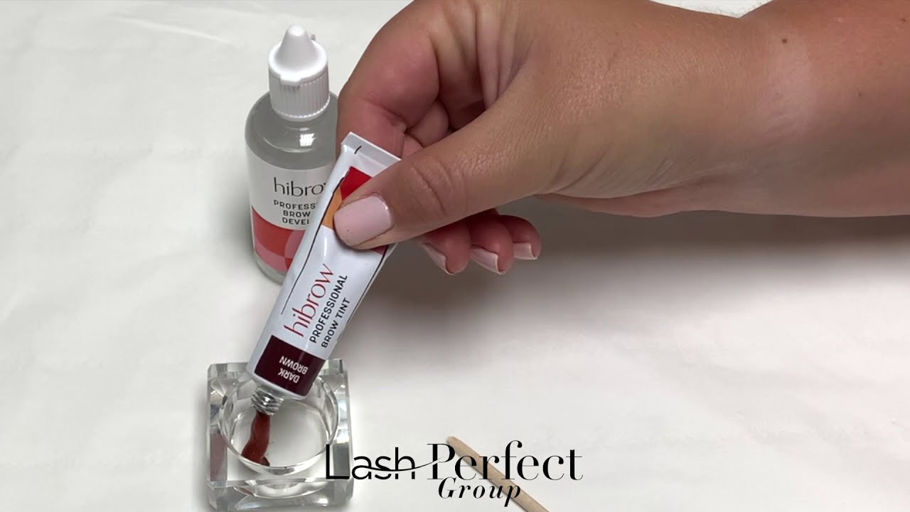 Mixing Regular Brow Tint with Developer - Quick Look