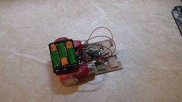Driving 2 motors with 2 Picaxe outputs part 2 (now with 08M)