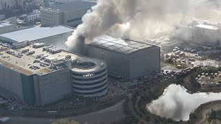 日立物流子会社倉庫で火災 大阪、2万平方メートル焼ける