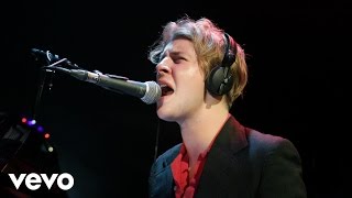 Tom Odell - I Took A Pill In Ibiza (Mike Posner cover in the Live Lounge) chords