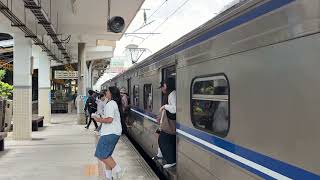 Full 2523次500型藍蟑螂區間車大甲站停車+開車#記得按訂閱就能接收第一手最影片 Guide