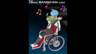 It's a kids world, but its Monaca spinning in a circle Resimi