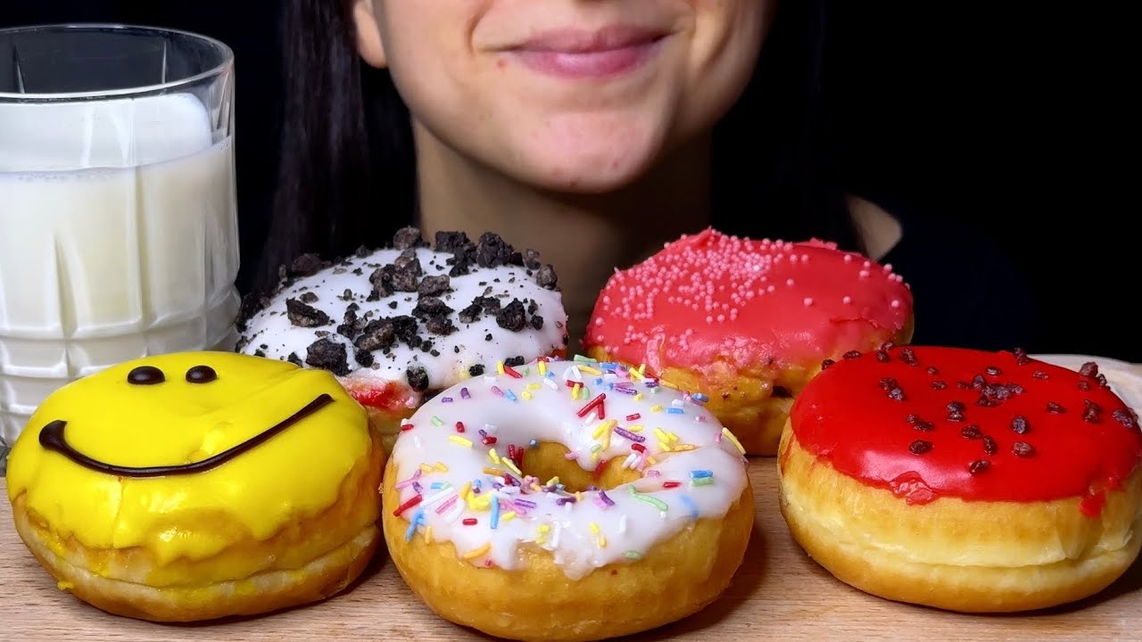 ASMR DONUTS (EATING SOUNDS) NO TALKING MUKBANG