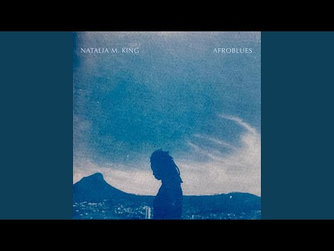 Putar Lost & Everywhere - Natalia M. King