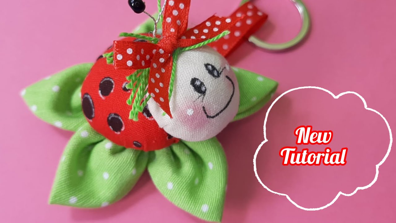 Come realizzare un portachiavi coccinella