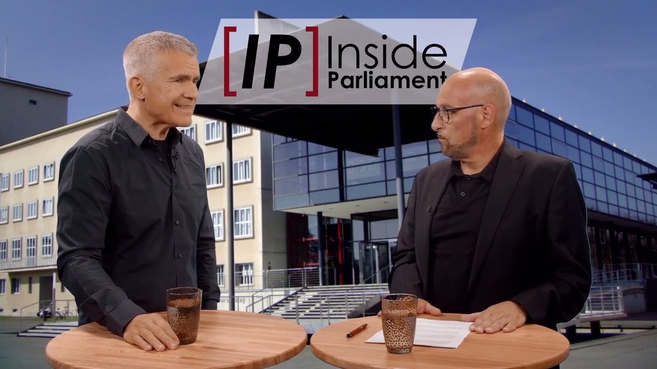 Die alten Zeiten sind vorbei! Bundesweit: parteilose OBM. Aus Inside Parliament - Folge 15 der Interviewreihe des Regionalen Fernsehsenders Muldental-TV zum Thema "Tendenz zu parteilosen OBM".