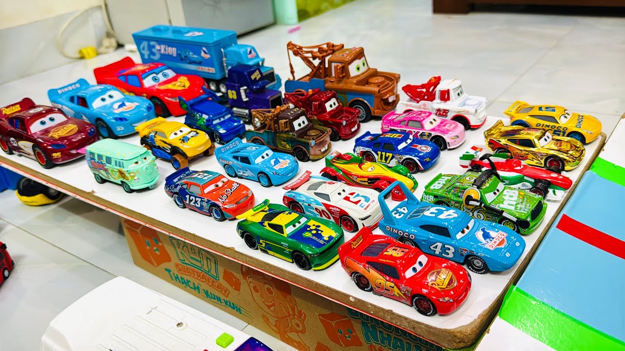 Disney Pixar Cars toys Review | Lightning McQueen, Finn McMissile, Mack, Doc Hudson,Cruz Ramirez