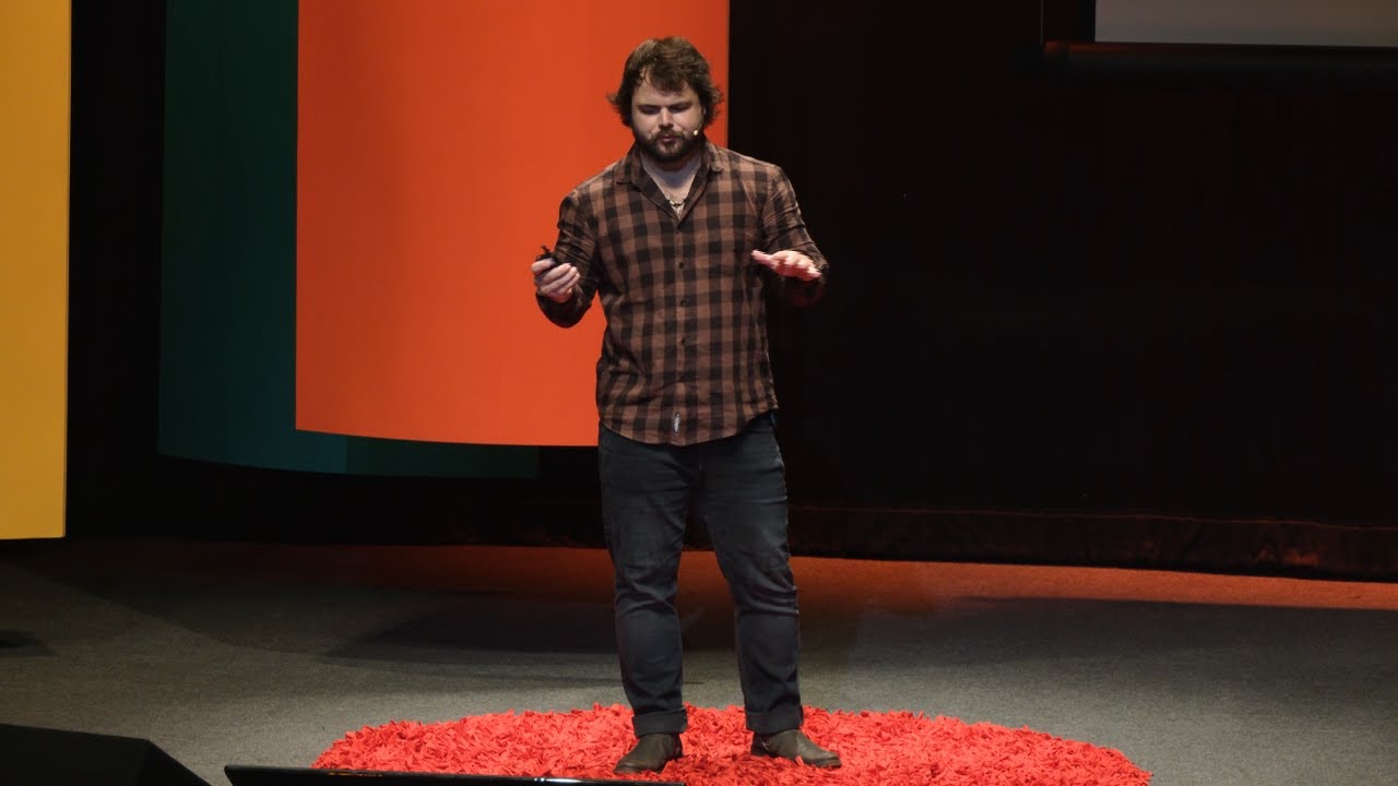 El Perucetus, la ballena gigante del Perú | Piero Giuffra | TEDxTukuy