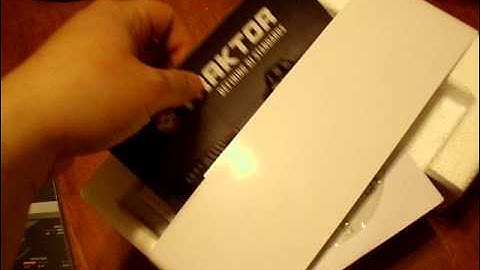 Unboxing Native Instruments Komplete Audio 6