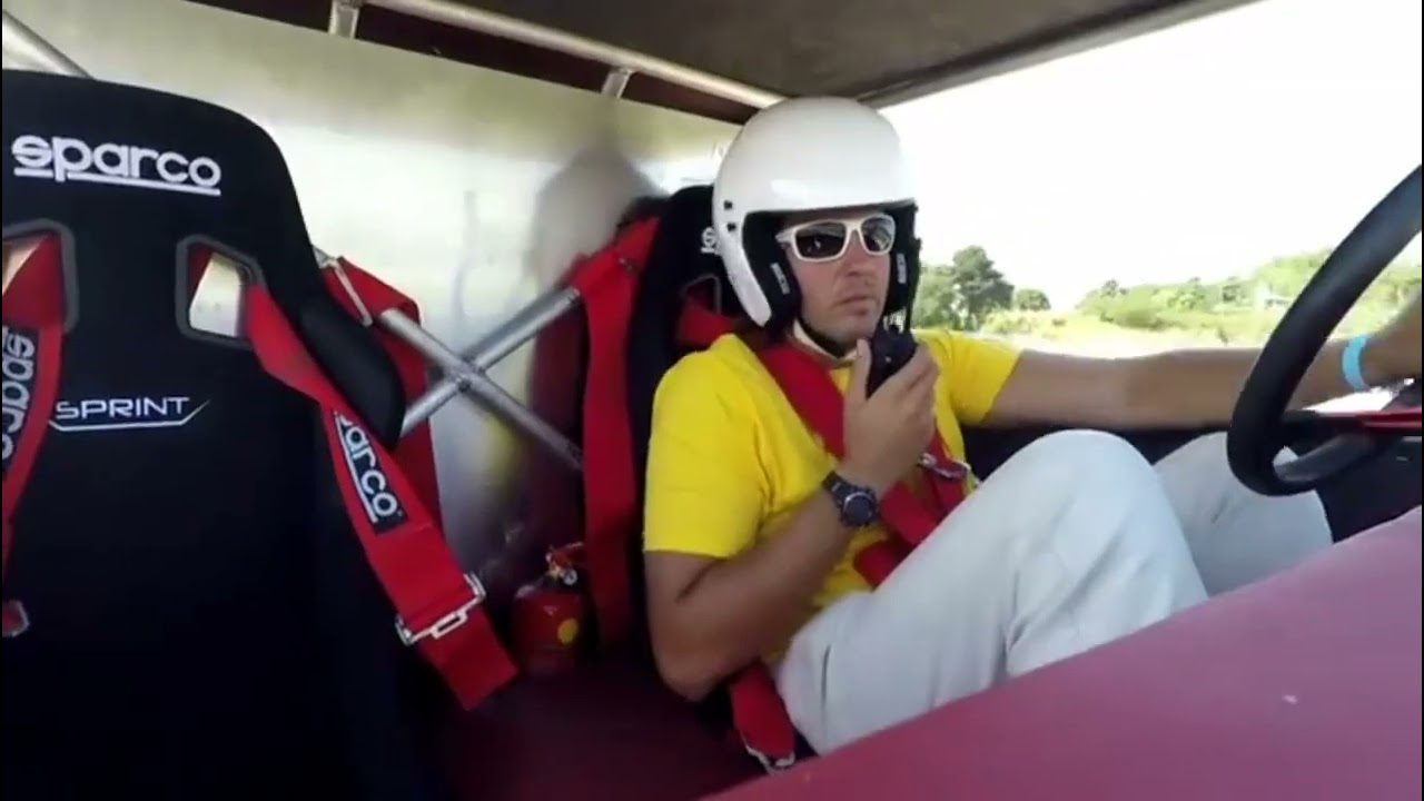 İstanbul Bilgi university trying a car they have produced 