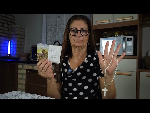 ASMR: Você veio na minha casa rezar o terço comigo