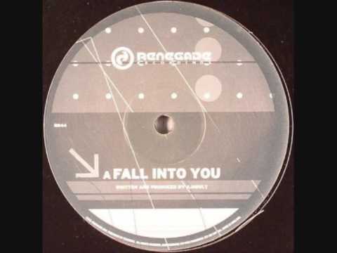 Mouly - Fall Into You [Renegade Recordings] (2003)