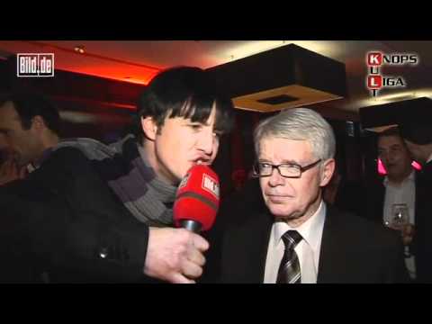 Knops Kultliga - Theo Zwanziger tröstet die Bayern.