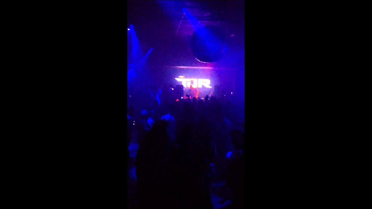 electronics TJR Droping Bangers at Heat Ultra Lounge