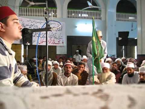 Qari Muhammad Farooq Zahid Saeedi reciting Surah Ibrahim on the arrival of Sheikh Husaini Etah