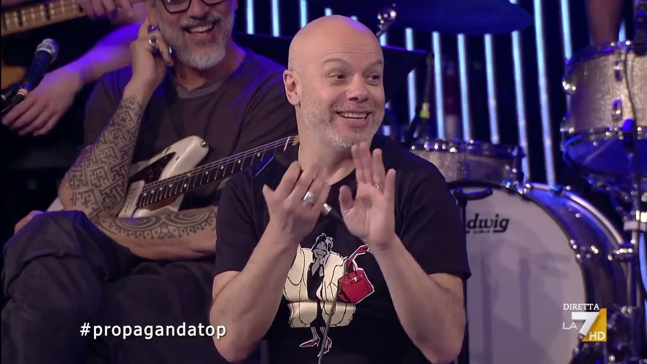 La Posta del Cuore di Propaganda Live a Napoli