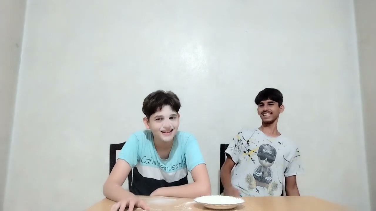 اكلنا طحين بوجهنا ( متنا ضحك🤣😂 ) 