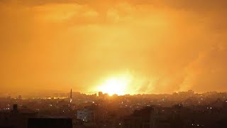 Israël pilonne Gaza, tirs de roquettes du Hamas : l'escalade se poursuit au Proche-Orient