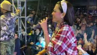 Pecah Ade Astrid Live Taman Sari Bandung