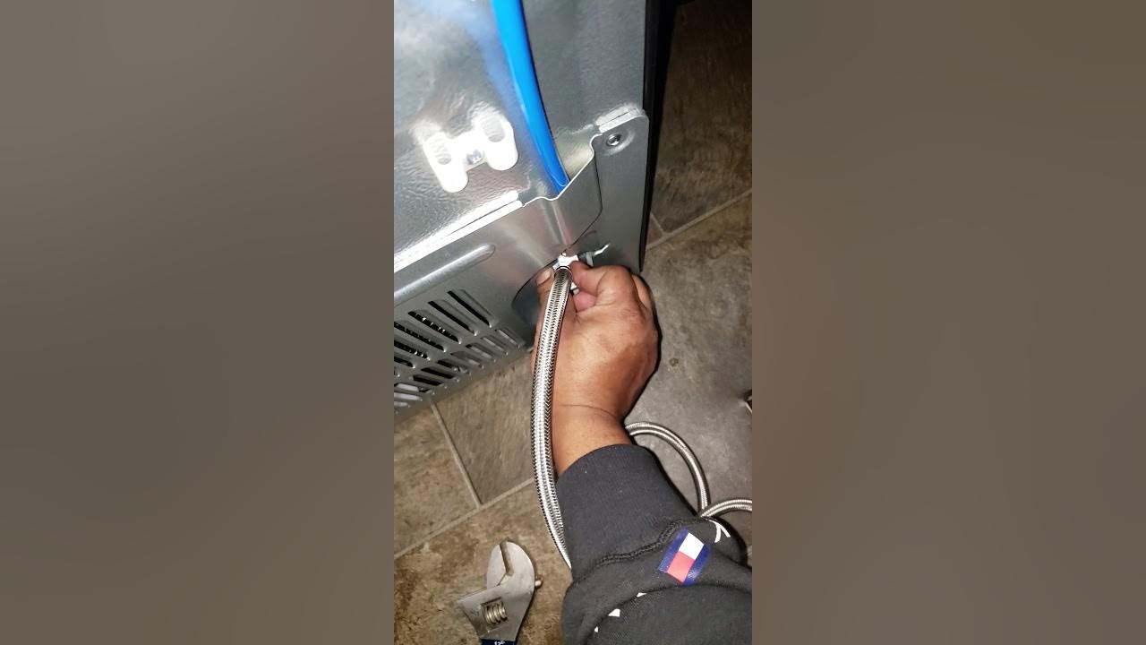 How to install an ice maker water line - YouTube