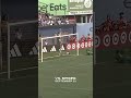 A wall between the posts 🧱🧤