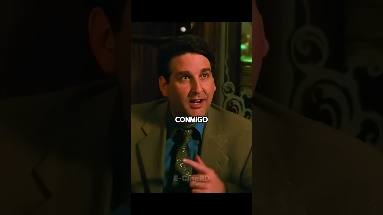 El camarero mas inteligente😮🤝 #peliculas #cine #shorts