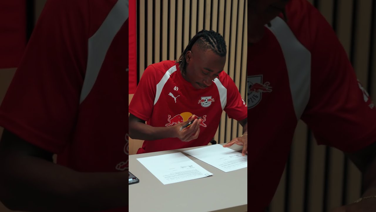 Yan's final seconds with RB Leipzig ✍️🫂