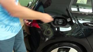Unlocking Gas Cap and Gas Cap Holder - Volkswagen