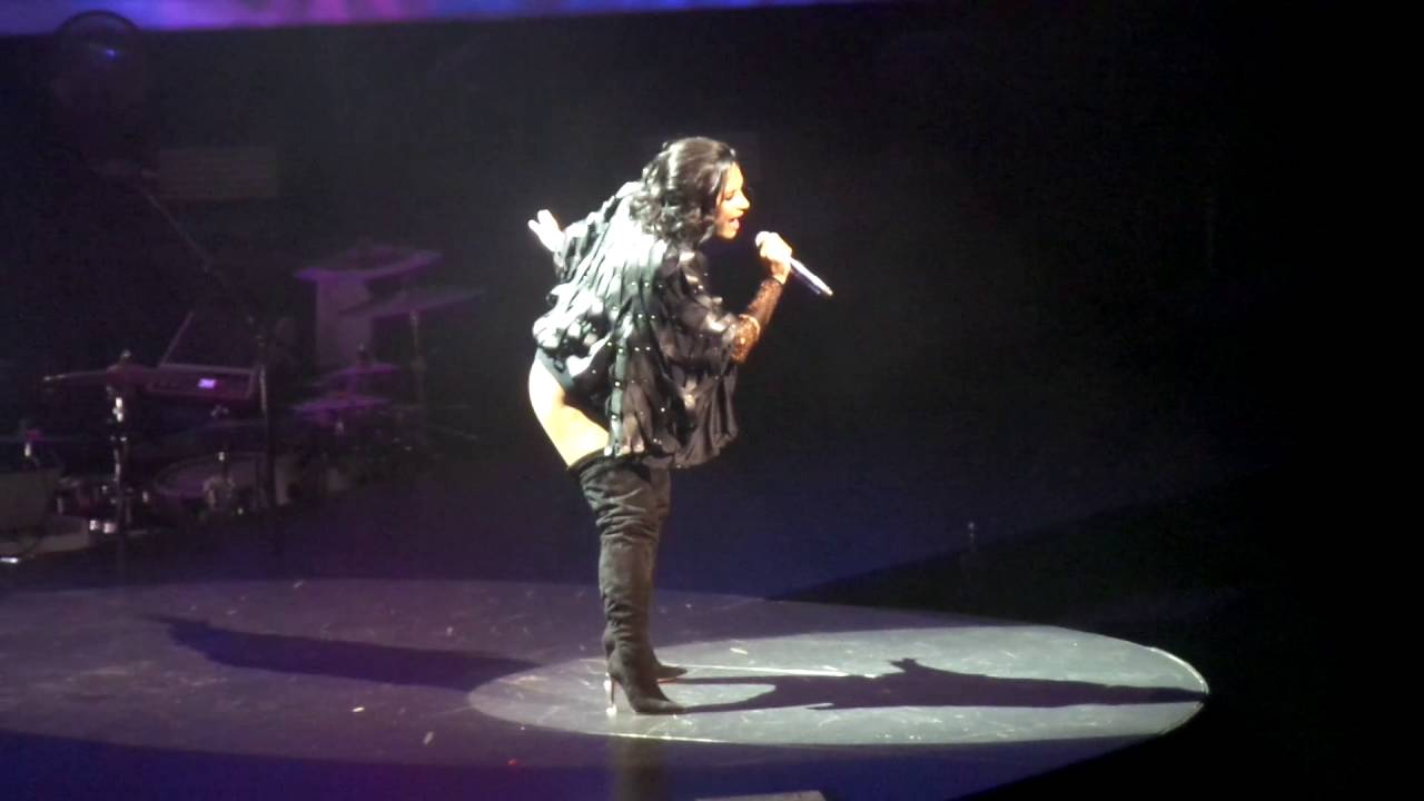 Demi Lovato - Confident - Future Now Tour