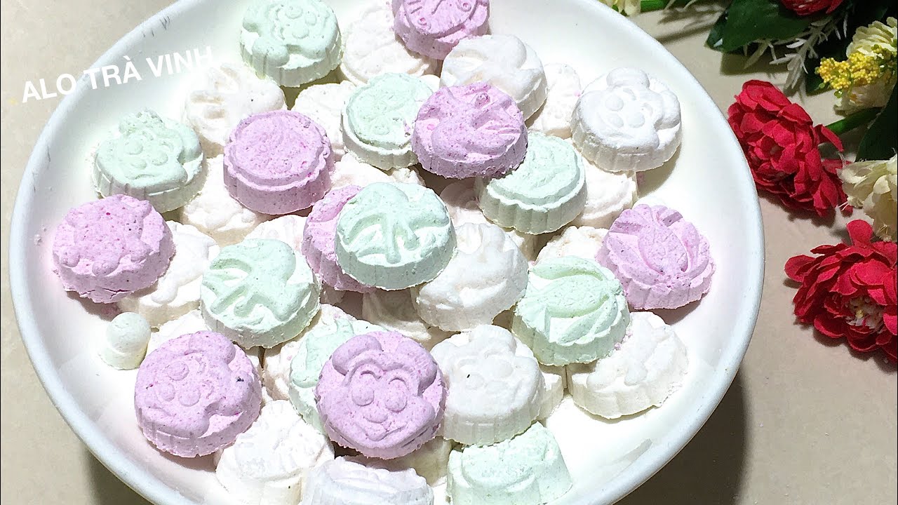 BÁNH PHỤC LINH- Trở về tuổi thơ cùng món bánh làm từ bột năng với các màu tự nhiên thơm ngon đẹp mắt