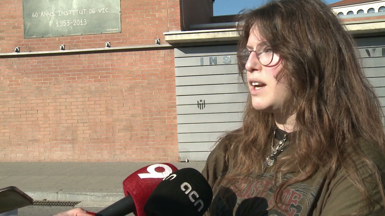 Els alumnes de l'Institut de Vic opinen del fet de perdre l'ESO i el Batxillerat al centre