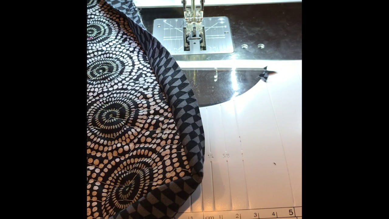 Detailed Quilting Tutorial: How to Bind Your Quilt – Christa Quilts