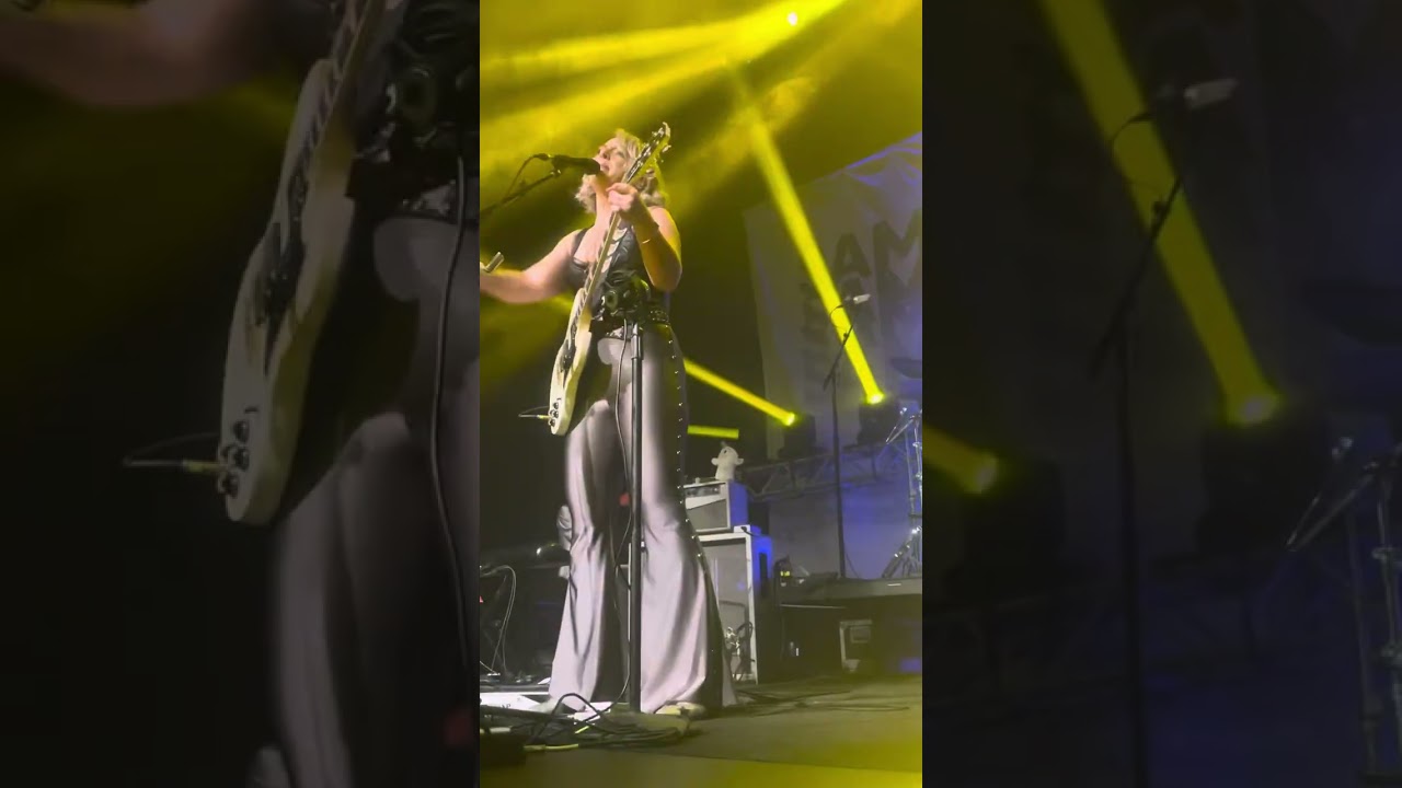 Black Wind Howlin’ : Samantha Fish  10/1/2025 Jefferson Theater: Charlottesville, VA