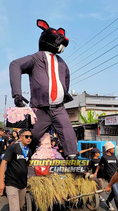 Tikus kantor berangkat ngantor #shorts #tikuskantor #arakarakan