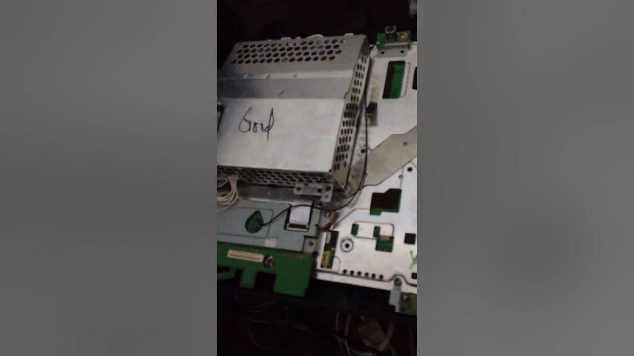 PS3 FAT TURNS ON THEN OFF YouTube