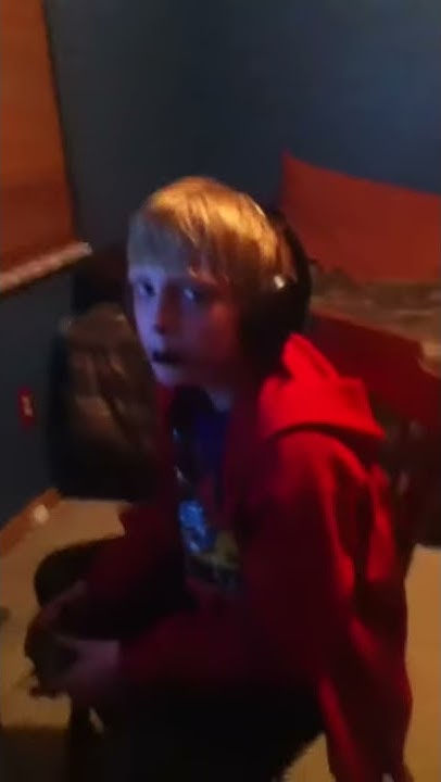 my-friend-acting-weird-on-ps3-youtube