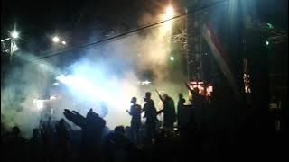 Lagi pengen di manja-della monica feat ben edan live bagorejo