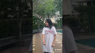 Story Terbaru Naisa Alifia Yuriza N.A.Y GRATATA TATA TIK TOK VIRAL 2021