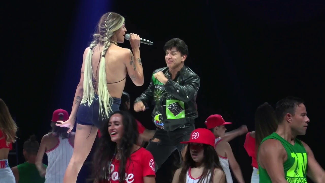 Pabllo Vittar Buzina Ao vivo EUA