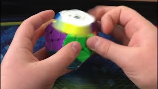 YJ YuHu Megaminx V2 M Unboxing and First Impressions!