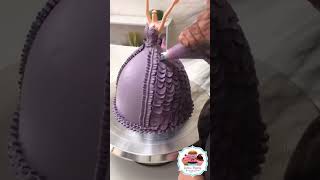 Pastel muñeca con vestido 👗