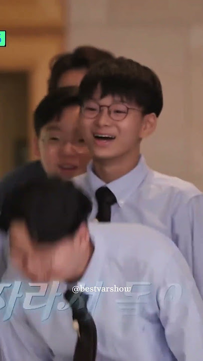 Just how fast the night changes.. #songtriplets #daehan #minguk #manse #songilkook