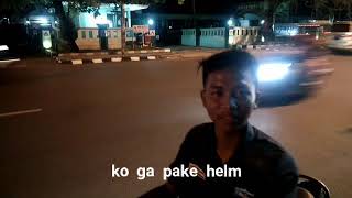 Ke depan Kok ga pake Helm